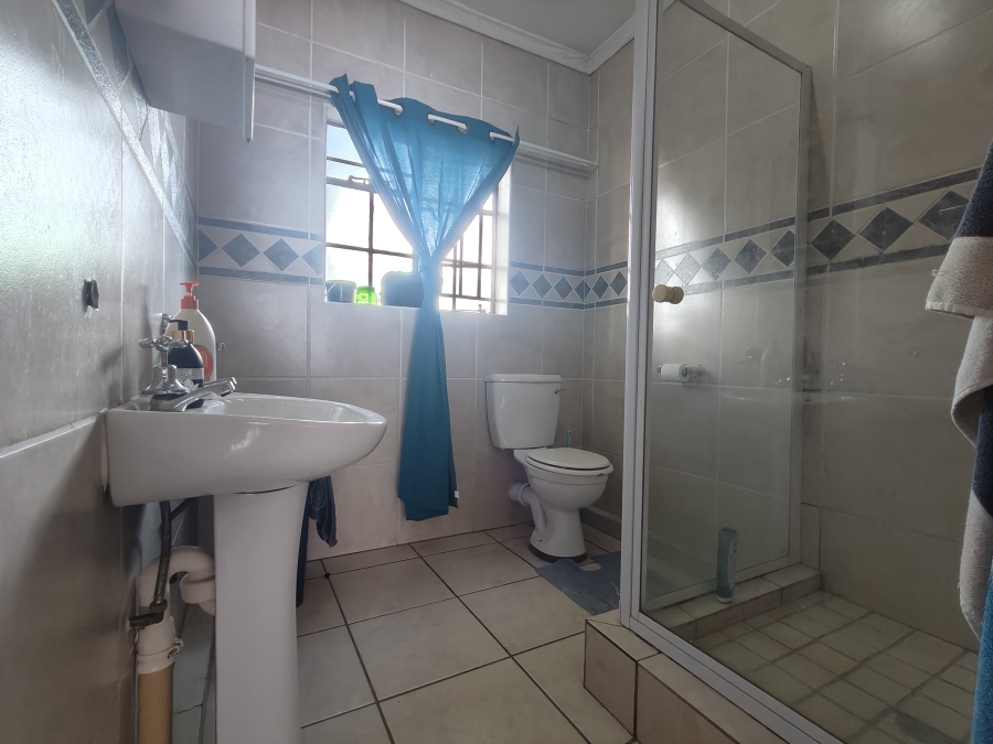 3 Bedroom Property for Sale in Bodorp North West